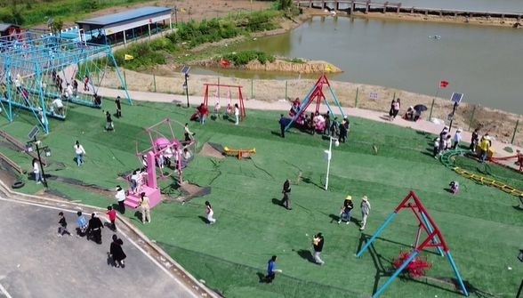 江夏金口街新增一游乐园:荷塘欢乐世界开业